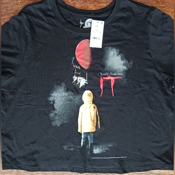 IT Horror Movie Adult Sz XXL Crop T-shirt, NWT - Picture 2 of 4